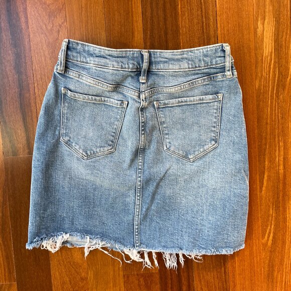 Old Navy Sz 0 Blue Denim Raw Edge Skirt - Picture 2 of 6